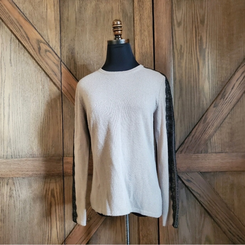 Neiman Marcus Cashmere Sweater